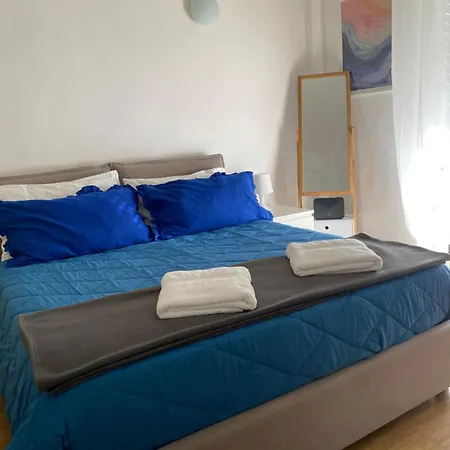 Апартаменты Emmevi House